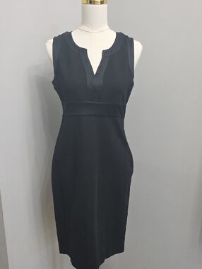 Banana Republic Vintage 90s Classic Black Sleeveless Midi Sheath Dress